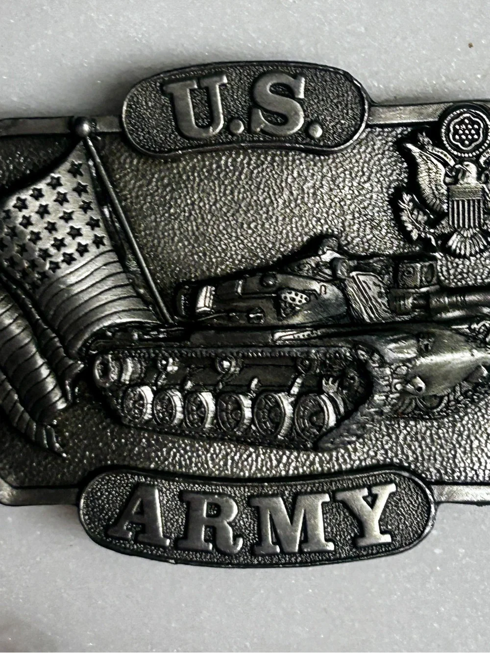 Bergamot Brass Works ~ 1982 ~ US Army Tank Flag & Seal Belt Buckle W/ Army Tank